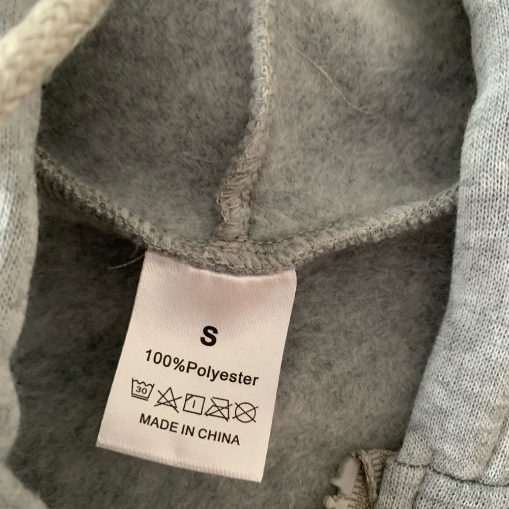 “Après Ski” Cropped Grey Hoodie Size S - Picture 4 of 4